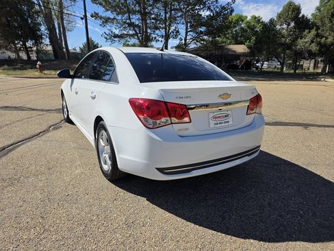 Used 2014 Chevrolet Cruze LT w/ All-Star Edition FWD image 4