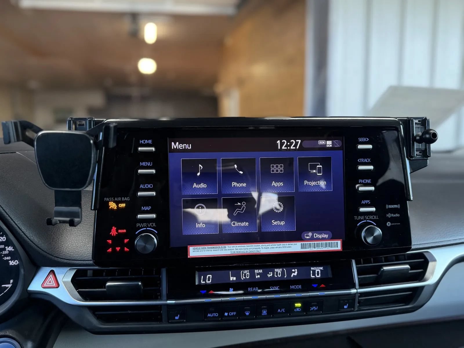 Used 2022 Toyota Sienna XLE FWD image 30