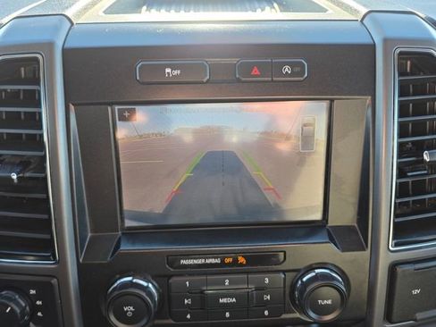 Used 2019 Ford F150 XLT w/ Trailer Tow Package image 17