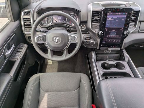 Certified 2025 RAM 1500 Big Horn AWD/4WD image 18