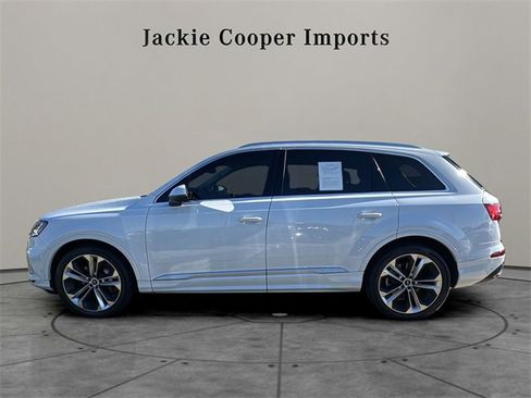 Used 2021 Audi Q7 3.0T Prestige w/ Prestige Package image 2