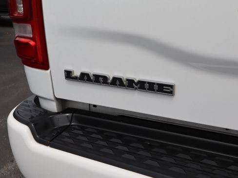 Used 2023 RAM 2500 Laramie AWD/4WD image 12
