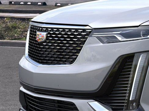 New 2025 Cadillac XT6 Premium Luxury image 14