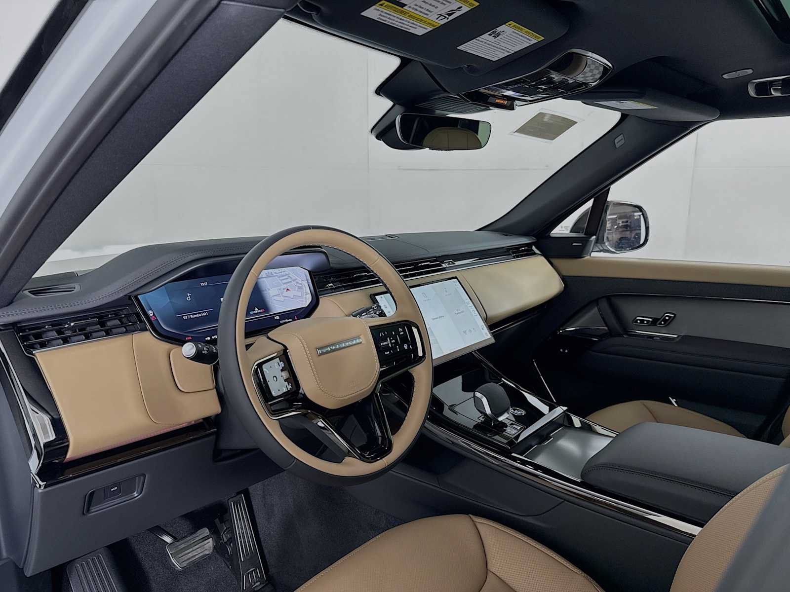 New 2026 Land Rover Range Rover Sport Dynamic SE AWD/4WD image 9