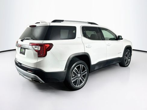 Used 2023 GMC Acadia SLT w/ Technology Package FWD image 9