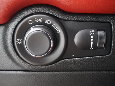 Used 2024 Dodge Durango SRT Hellcat image 30