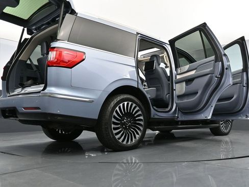 Used 2021 Lincoln Navigator Black Label image 40