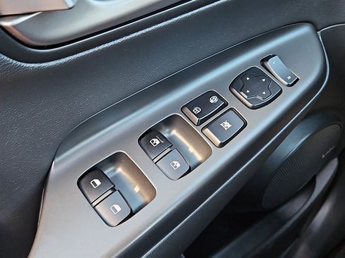 Used 2020 Hyundai Kona Limited w/ Cargo Package image 12