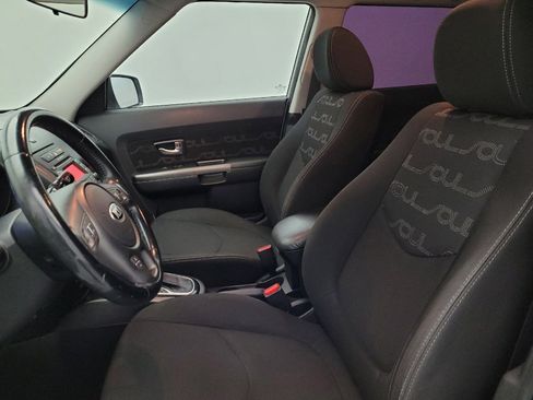 Used 2013 Kia Soul + image 17