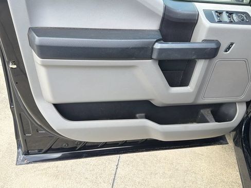 Used 2016 Ford F150 XL w/ Equipment Group 101A Mid AWD/4WD image 15
