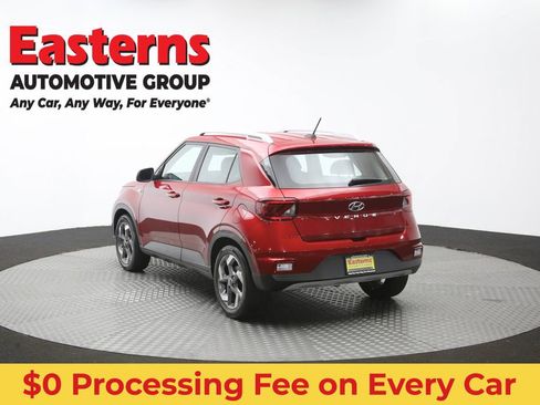 Used 2025 Hyundai Venue SEL FWD image 66