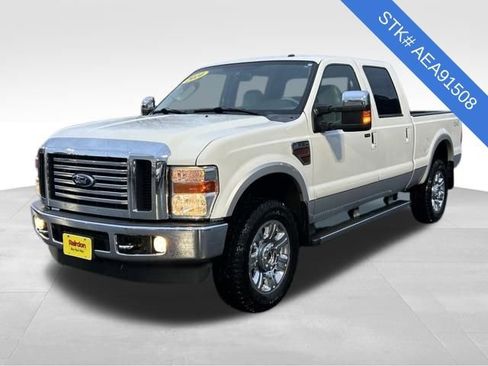 Used 2010 Ford F350 Lariat image 3