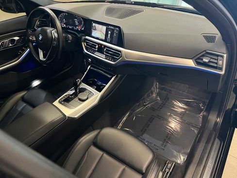 Used 2022 BMW 330i xDrive Sedan w/ Driving Assistance Package image 15