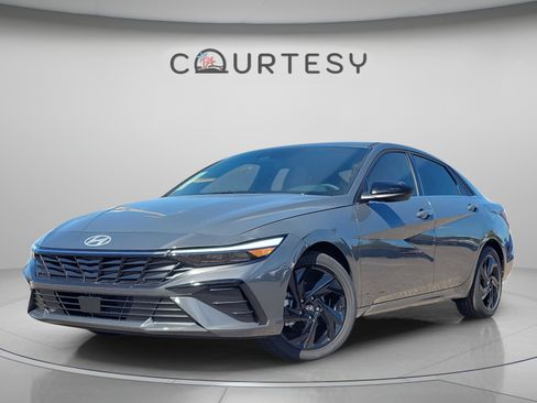 New 2026 Hyundai Elantra SEL Sport Premium w/ Cargo Package FWD image 4