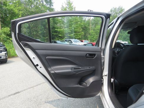 Used 2023 Nissan Versa S w/ S Plus Package image 19