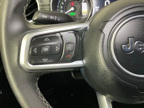 Used 2023 Jeep Wrangler Unlimited Sahara image 22