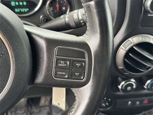 Used 2018 Jeep Wrangler Unlimited Sport S image 8