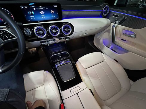 Used 2025 Mercedes-Benz CLA 250 CLA 250 image 30