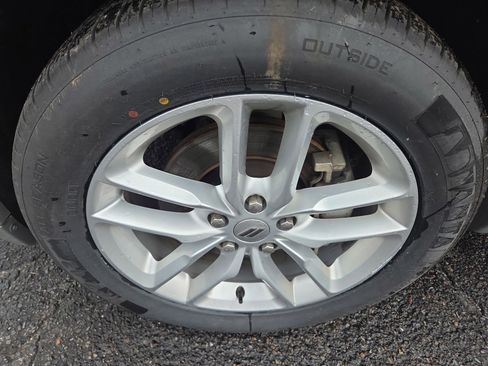 Used 2023 Dodge Durango GT image 12