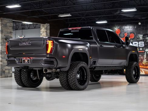 Used 2026 GMC Sierra 3500 Denali Ultimate AWD/4WD image 23