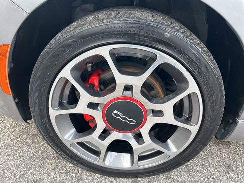 Used 2015 FIAT 500 Sport image 16