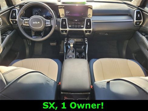 Used 2023 Kia Sorento SX image 13