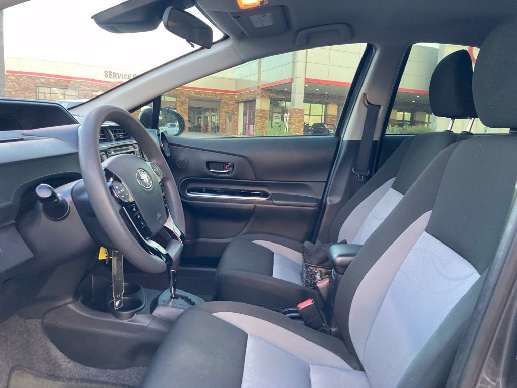 Used 2019 Toyota Prius C FWD image 10