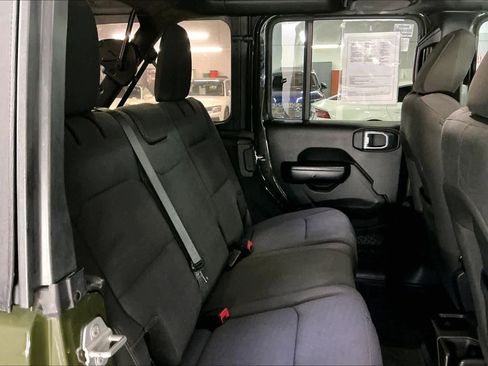 Used 2021 Jeep Wrangler Unlimited Sport image 28
