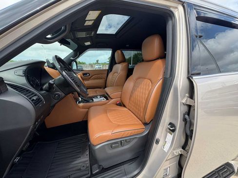 Used 2024 INFINITI QX80 Sensory AWD/4WD image 15