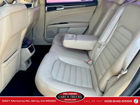 Used 2014 Ford Fusion SE w/ Equipment Group 202A image 11