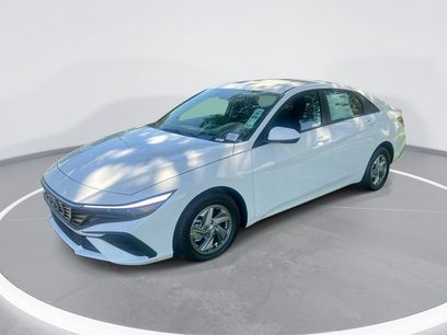 Used 2026 Hyundai Elantra SE