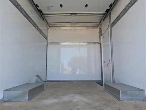 New 2024 Chevrolet Express 3500 w/ Power Convenience Package image 5