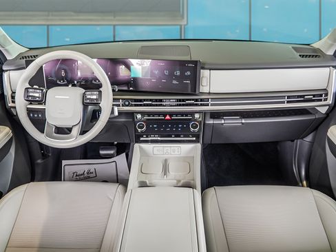 Certified 2025 Hyundai Santa Fe SEL FWD image 14