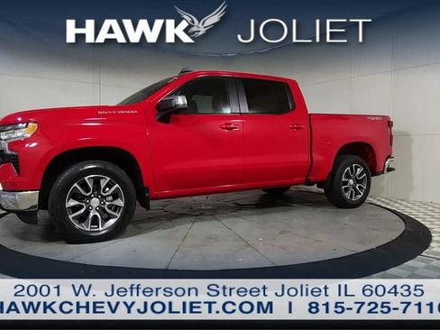 Used 2023 Chevrolet Silverado 1500 LT AWD/4WD image 4