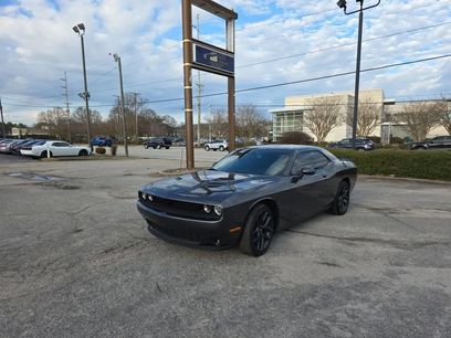 Used 2019 Dodge Challenger SXT w/ Blacktop Package