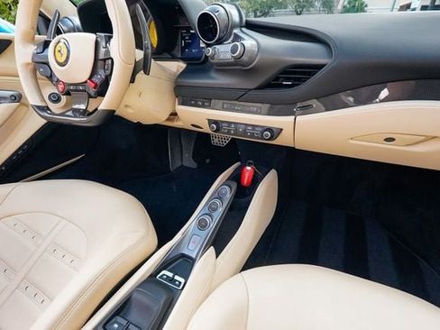 Used 2021 Ferrari F8 Tributo RWD image 86