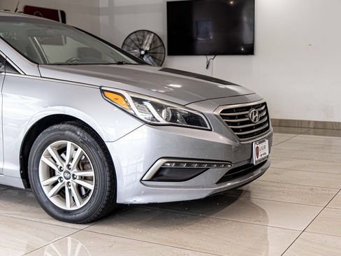 Used 2015 Hyundai Sonata SE FWD image 3