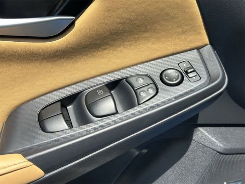 New 2025 Nissan Sentra SV w/ SV Premium Package image 21