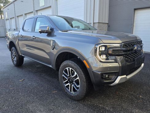 New 2025 Ford Ranger Lariat w/ FX4 Off-Road Package AWD/4WD image 1