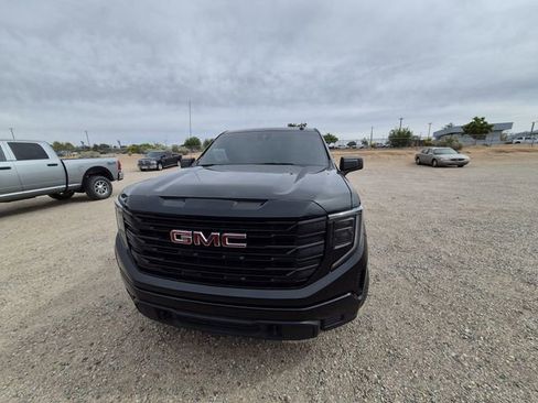 Used 2023 GMC Sierra 1500 Pro w/ Graphite Edition AWD/4WD image 2