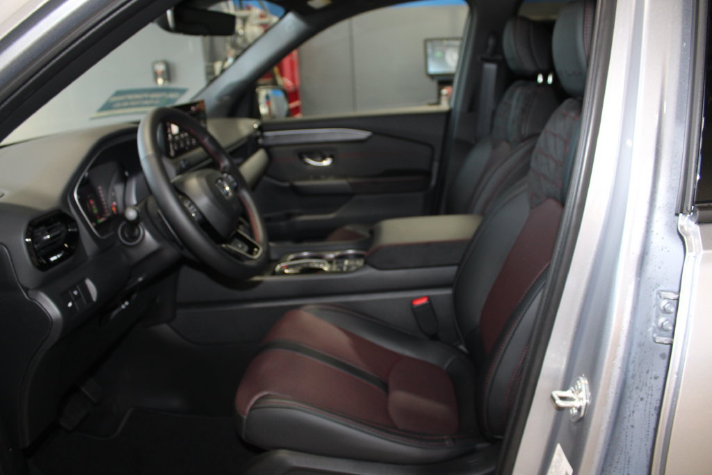 New 2026 Honda Pilot Black Edition image 23
