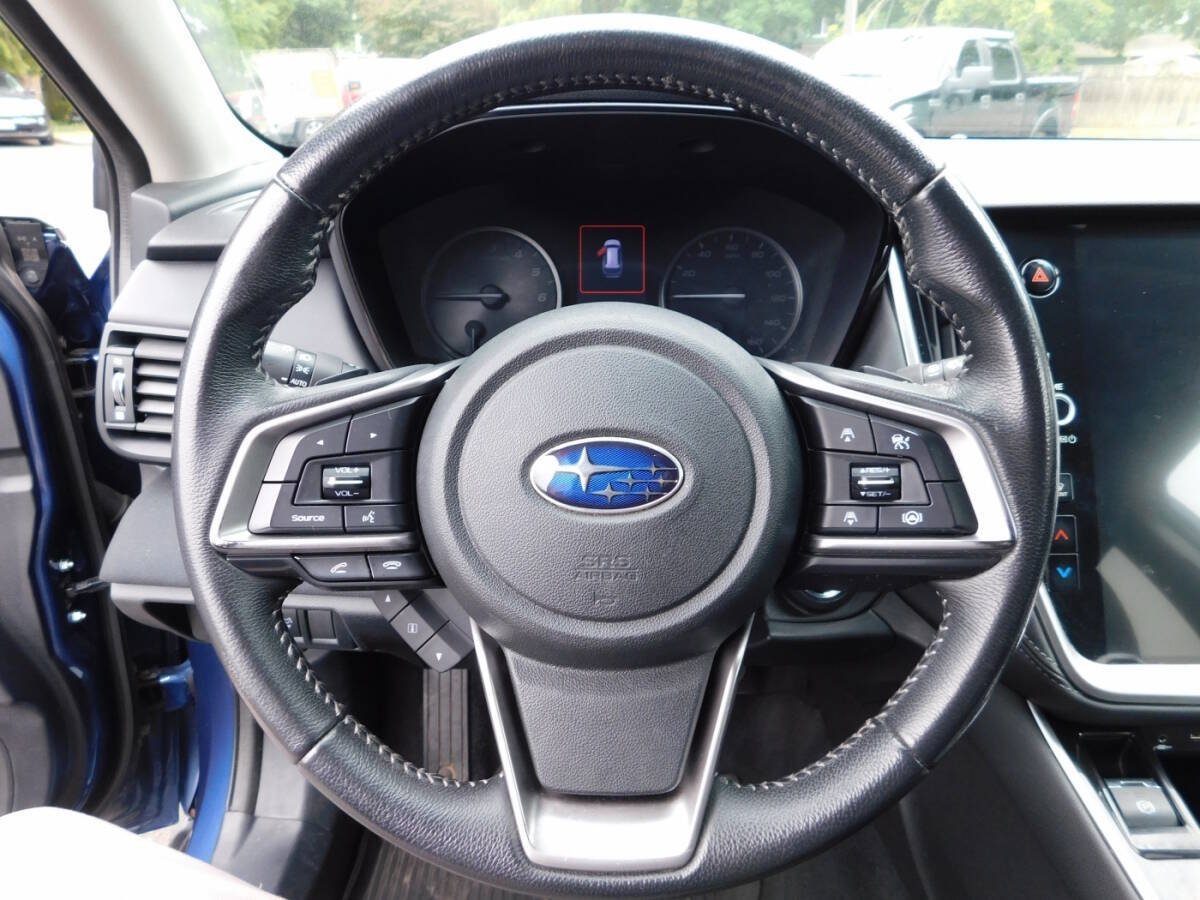 Used 2022 Subaru Outback Premium AWD/4WD image 11