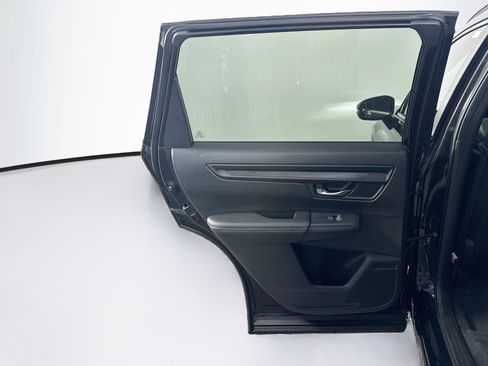 Used 2025 Honda CR-V Sport image 27