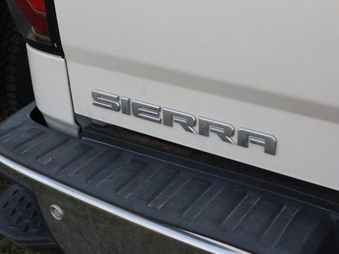 Used 2018 GMC Sierra 1500 SLT image 14
