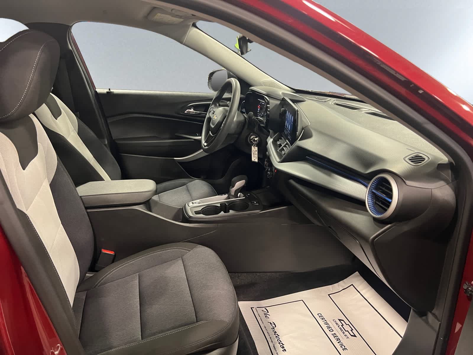 Used 2024 Chevrolet Trax LS FWD image 20