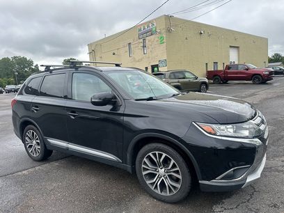 Used 2016 Mitsubishi Outlander ES