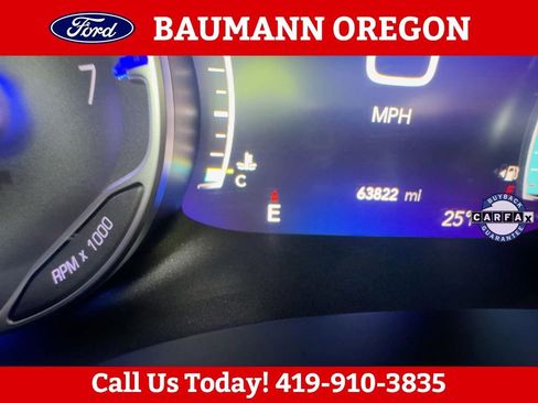 Used 2024 Chrysler Pacifica Touring-L FWD image 24