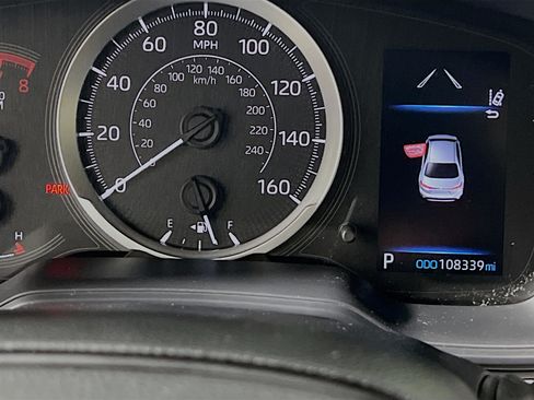 Used 2022 Toyota Corolla LE FWD image 22