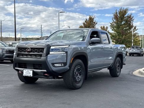 Certified 2025 Nissan Frontier PRO-4X w/ Interior Protection Package image 4