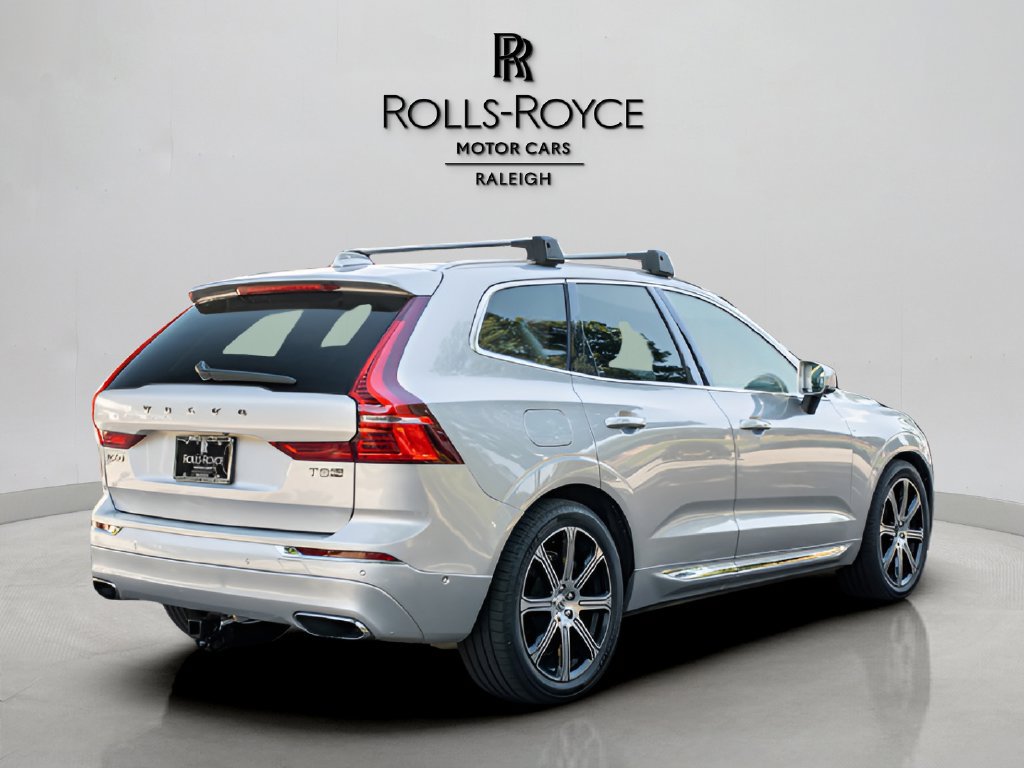 Used 2018 Volvo XC60 T8 Inscription w/ Luxury Seat Package AWD/4WD image 5